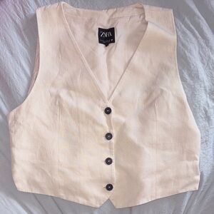 Zara Beige Sleeveless Button Vest